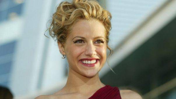 Hermano de Brittany Murphy asegura que la actriz habría sido asesinada