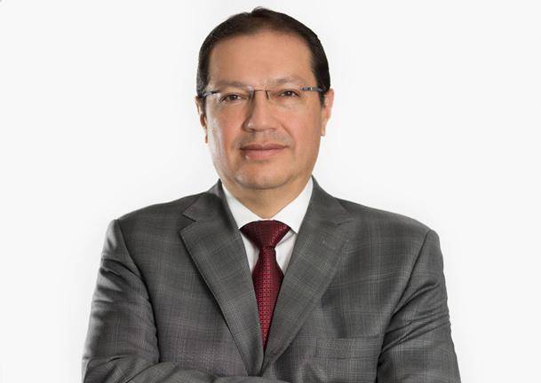 ¿Quién es Santiago Guarderas, el nuevo alcalde de Quito tras la destitución de Yunda?