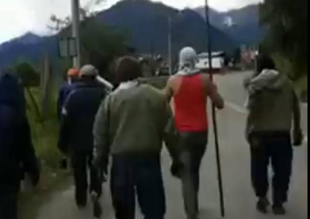 Atacan con explosivos convoy que llevaba oxígeno a hospitales de Cuenca: la vida de los pacientes está en riesgo