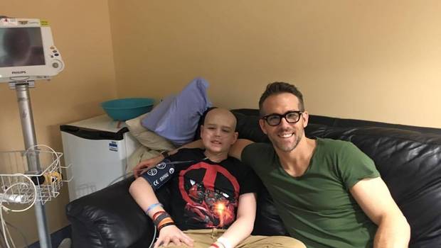 Ryan Reynolds escribe emotiva carta a fan que murió de cáncer