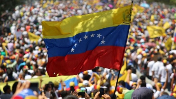 Rusia accede reestructurar millonaria deuda de Venezuela