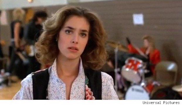 Cómo luce Claudia Wells, la novia de Marty McFly en “Volver al futuro”