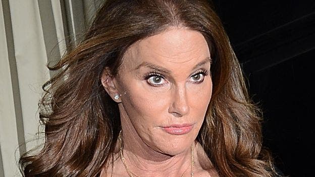 Caitlyn Jenner planea una sesión de fotos al desnudo