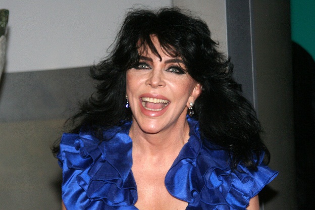 Operan de emergencia a Verónica Castro