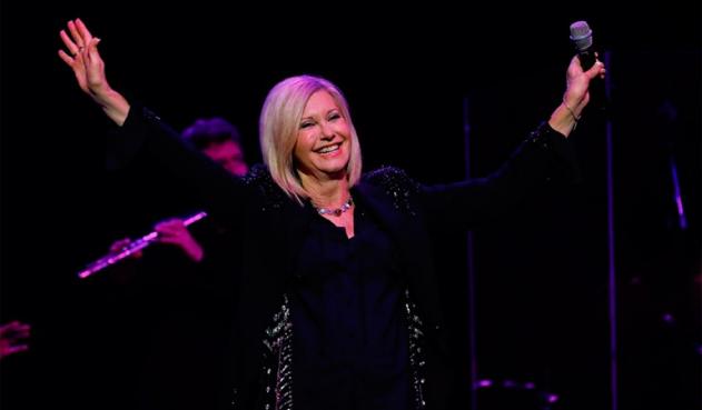 Olivia Newton-John cumple 70 años radiante e imparable