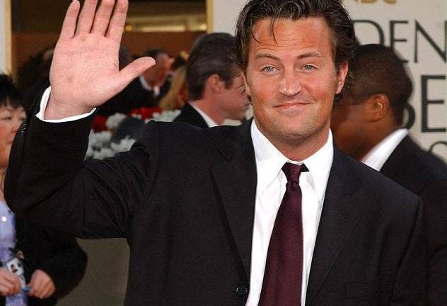 Matthew Perry de &quot;Friends&quot; luce irreconocible