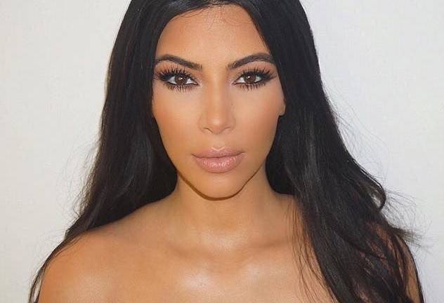 Kim Kardashian revive en redes su último &quot;desnudo plateado&quot;