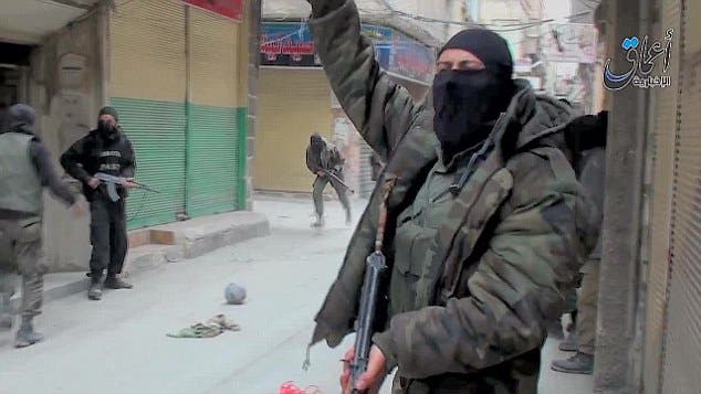 Dos adolescentes británicos huyen a Siria para unirse a los yihadistas