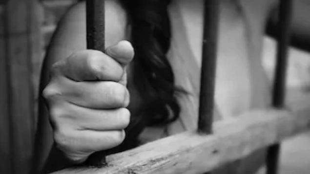 Tribunal ordena expulsar de España a una ecuatoriana condenada por matar a su hija