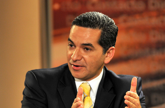 Nuevas versiones de fuga del exsecretario de Correa