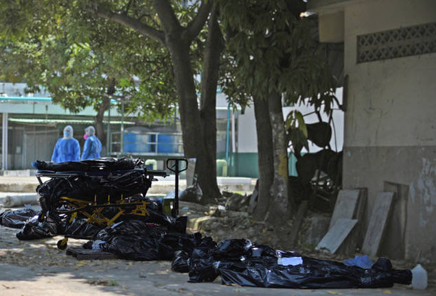 ¿Por qué se perdieron tantos cadáveres en Guayaquil?