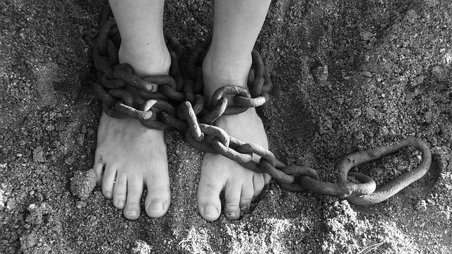 Más de 200 detenidos en operación internacional contra trata de seres humanos