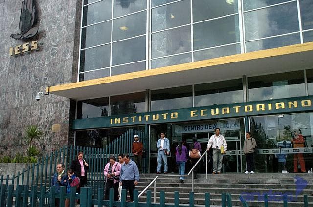 IESS bloqueará cuentas individuales de cesantía de USD 3.000 en adelante