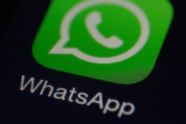 ¿Cómo saber la ubicación de un contacto de Whatsapp sin que este se la envíe?