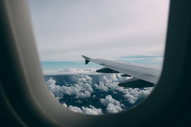 Aerolínea de EE.UU. envía en un vuelo equivocado a un niño de 6 años que viajaba solo