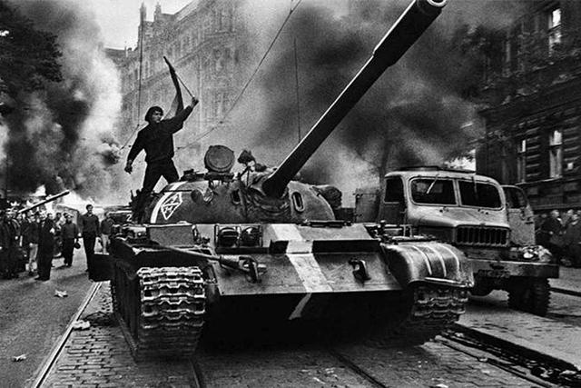 $!Invasión URSS a Hungría en 1956