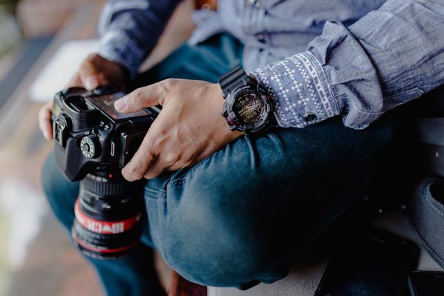 Fiscalía abre investigación contra fotógrafo ‘Ismavisual’: hay medidas urgentes y denuncias de influencers