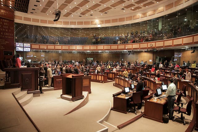 Asambleístas posesionarán a Baca como fiscal este jueves