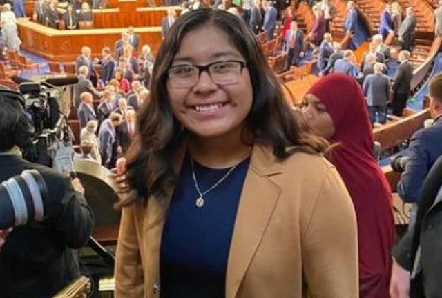 El video de una joven indígena purépecha se hizo viral por toda la emoción que muestra al ingresar becada a Harvard