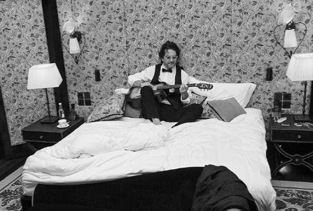 Ricardo Arjona anuncia su gira Blanco y negro para el 2022