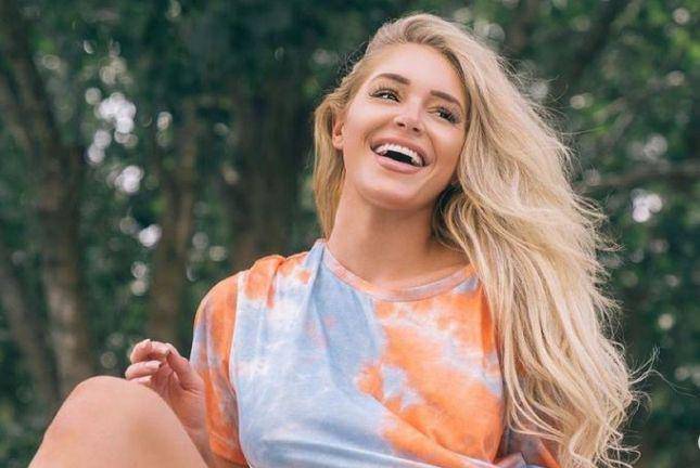 Capturan a Courtney Clenney, famosa modelo de Only Fans, acusada de matar a puñaladas a su novio