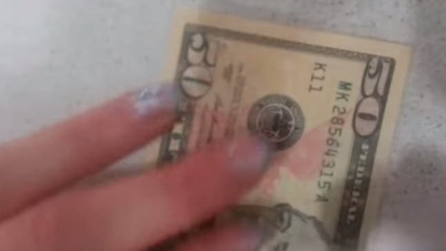 El billete de 50 dólares que realmente era de 10