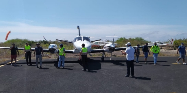 Cinco policías procesados en investigación de avioneta desaparecida en Galápagos
