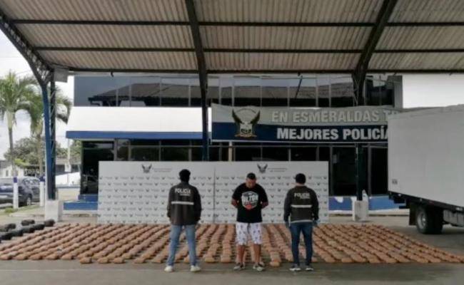 Esmeraldas: más de media tonelada de drogas dentro de camión que transportaba pescado; hay un procesado