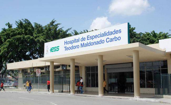 Exfuncionarios del Hospital Teodoro Maldonado Carbo son vinculados a proceso por presunto peculado en compra de insumos médicos