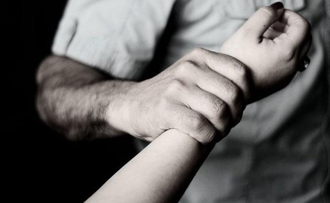 Hombre fue condenado en Quito por violación de su hijastra, quien tiene 3 hijos producto del delito