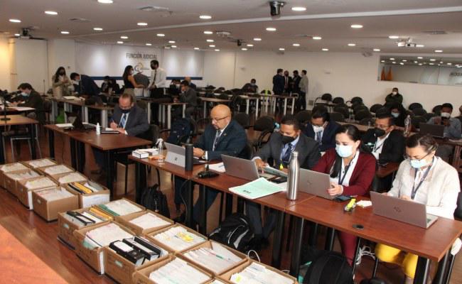 Fiscalía presenta unas 140 pruebas en caso que involucra a Jorge Yunda en presunto peculado