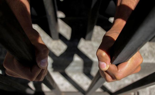 Dictan sentencia agravada por violación a una adolescente en una carnicería de Guayaquil