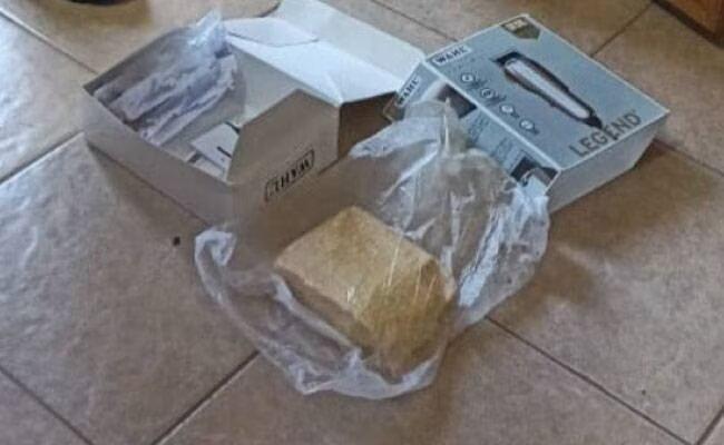 Detienen a bombero investigado por tráfico de drogas en Galápagos