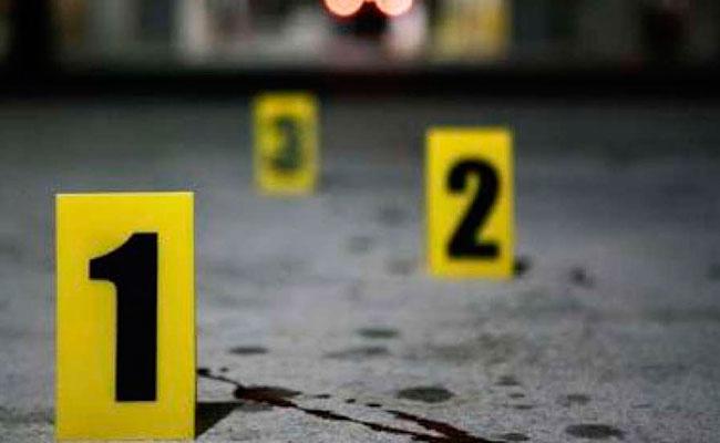 Por torturar y causar la muerte de un hombre en 1992, formulan cargos contra cuatro expolicías