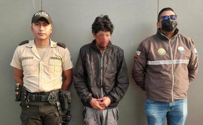 Mujer fue apuñalada por su cuñado al intentar detener una riña, durante festejo del día de las madres