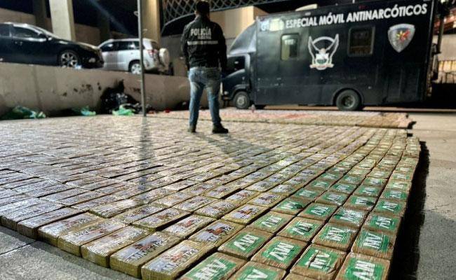 Siete personas son detenidas con más de dos toneladas de cocaína escondidas dentro de una casa en Guayaquil