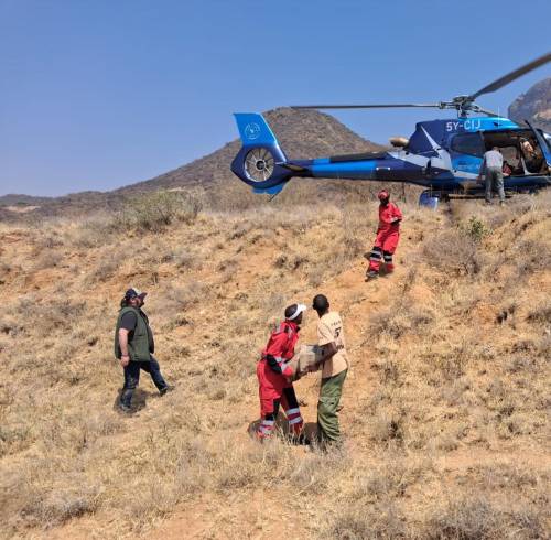 Operativo de rescate de la Cruz Roja en Kenia.