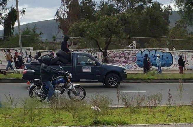 Conductor de una camioneta de la Empresa de Agua fue se secuestrado.