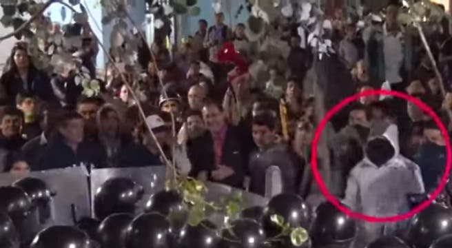 Identifican presunto agresor de policías en manifestaciones