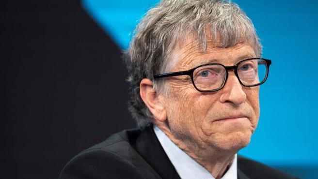 Bill Gates predice cuáles serán los peores meses de la pandemia: está por venir la fase más letal