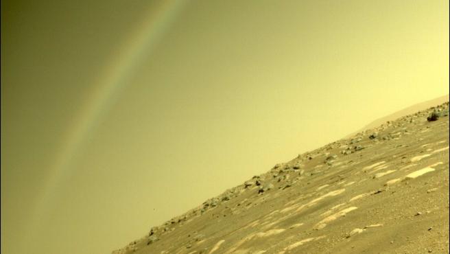 ¿Cómo es posible que se haya formado este arcoíris en Marte?