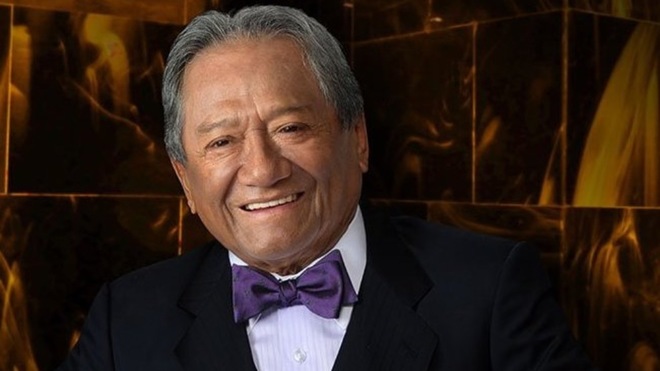 El cantautor se recupera de los síntomas de la covid-19 en Ciudad de México.