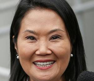 La presidenta de México, Claudia Sheinbaum, y su homóloga de Perú, Keiko Fujimori.
