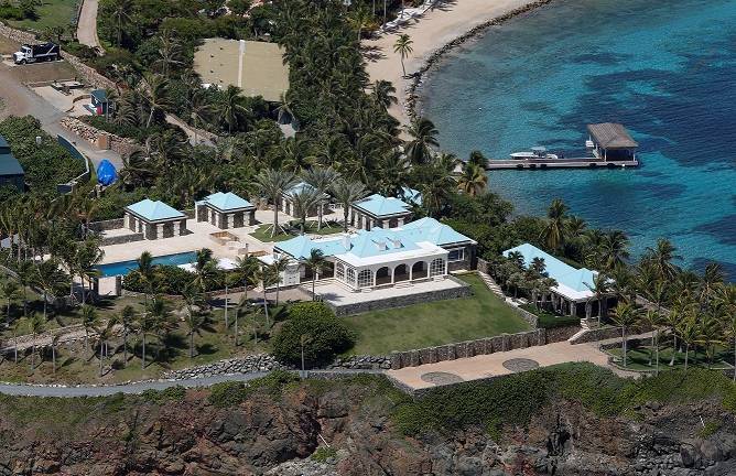 La isla de las orgías y las perversiones