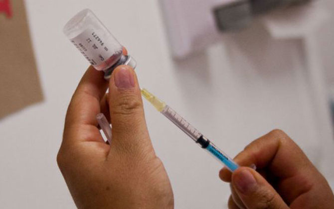 México: primer país en autorizar vacuna contra el dengue de Sanofi