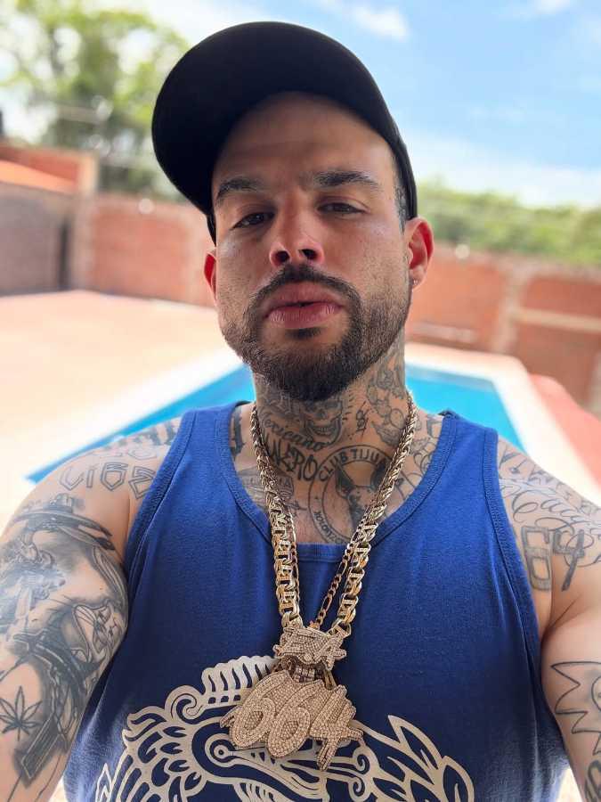 $!El primogénito de Pepe Aguilar recuerda cómo apoyó a Ángela en el escándalo con Gussy Lau.