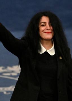 Su obra relató los efectos de la revolución iraní desde una mirada íntima que conquistó lectores en todo el mundo.