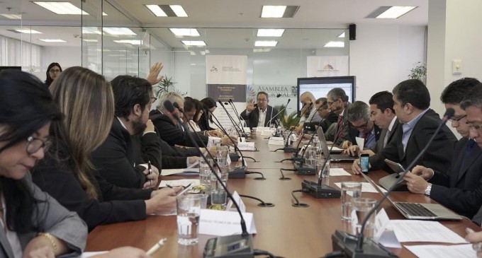 Conformación y normas del Consejo de Educación Superior, bajo análisis