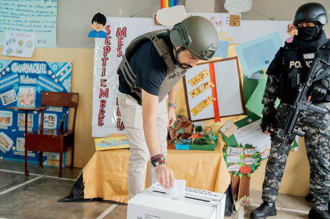 $!Elecciones bajo la violencia del narco: Así acudieron a votar el alcalde de Durán Luis Chonillo y otras autoridades