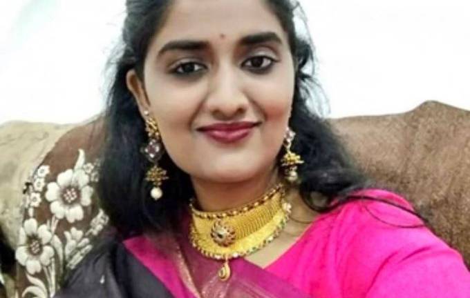 Madre pide quemar a su hijo acusado de violación y asesinato en India